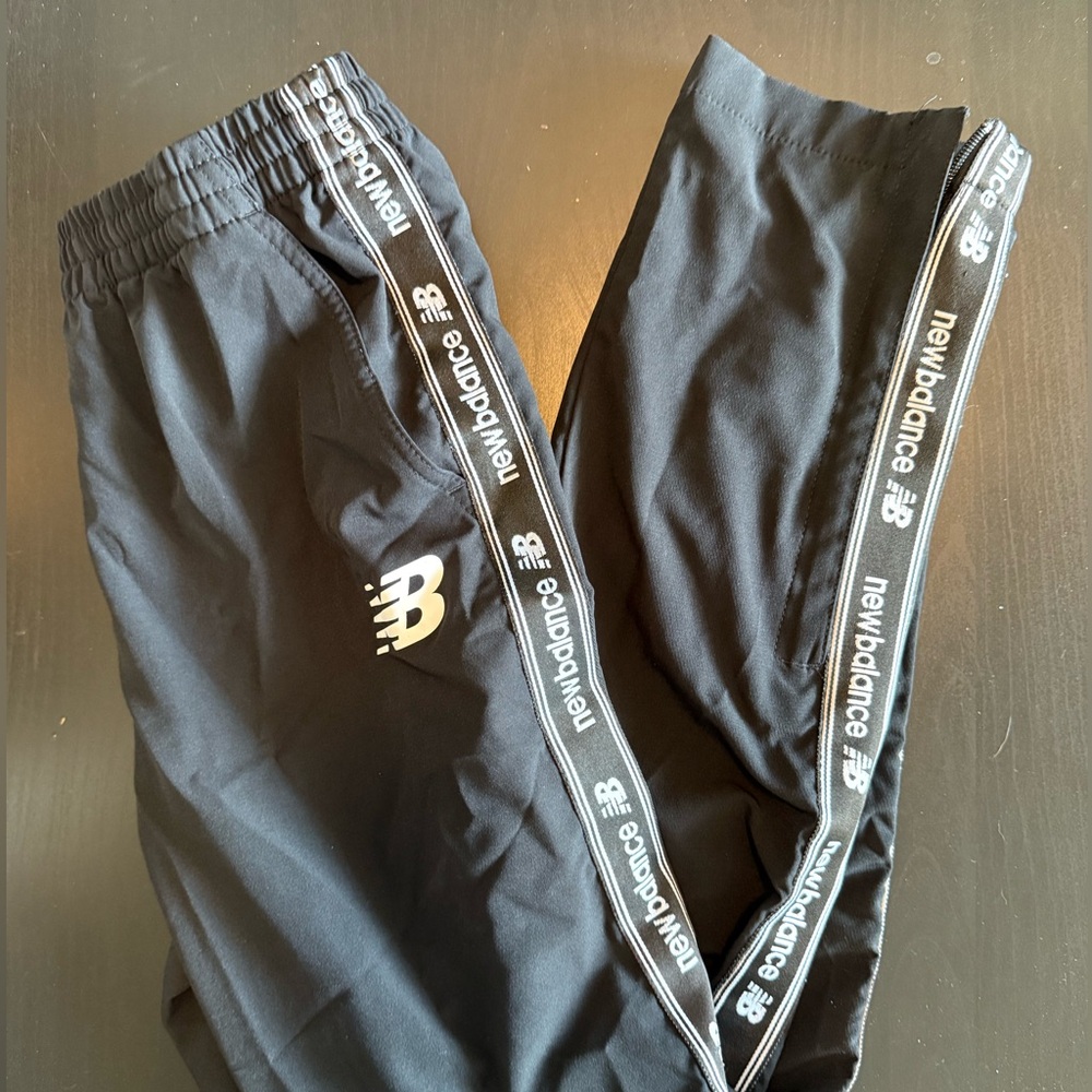 New Balance Black Track Pants – Logo Side Stripe, Size Medium